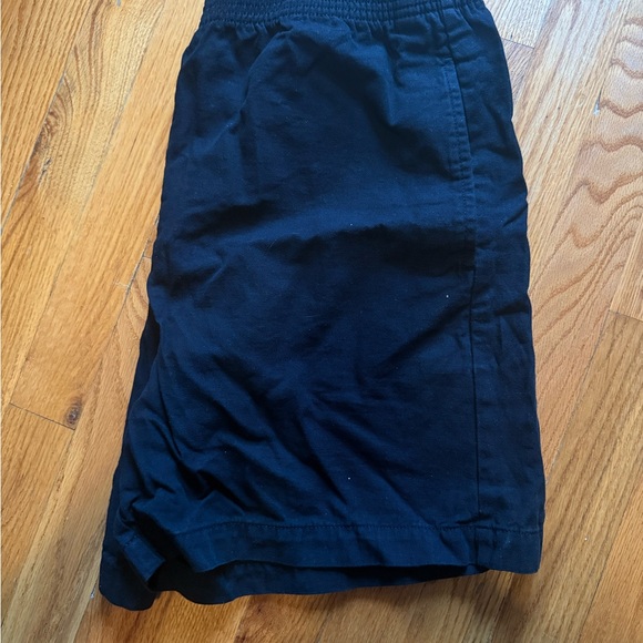 Aritzia Black Lightweight Summer Shorts | Elastic Waistband & Pockets - Picture 2 of 4